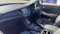 Vauxhall Grandland X 1.6 Hybrid4 300 Ultimate Nav 5dr Auto Hatchback